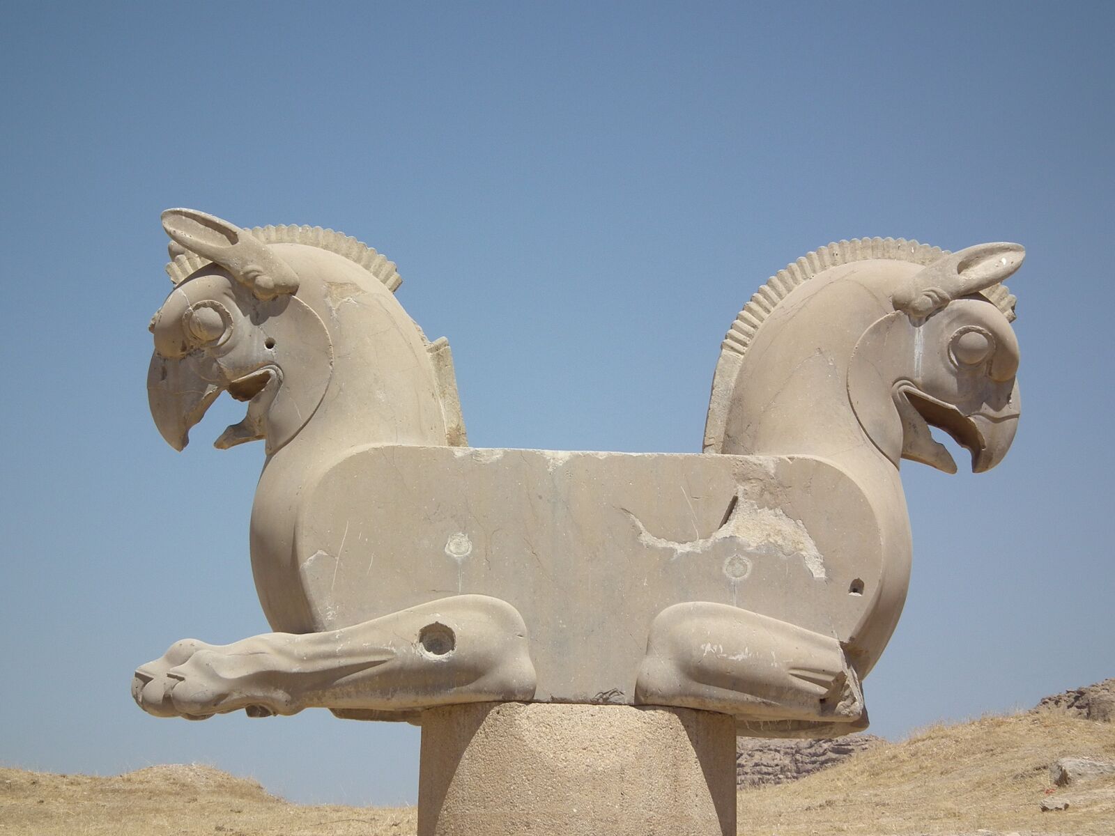 FujiFilm FinePix HS10 (FinePix HS11) sample photo. Ancient ruins, persepolis, shiraz photography