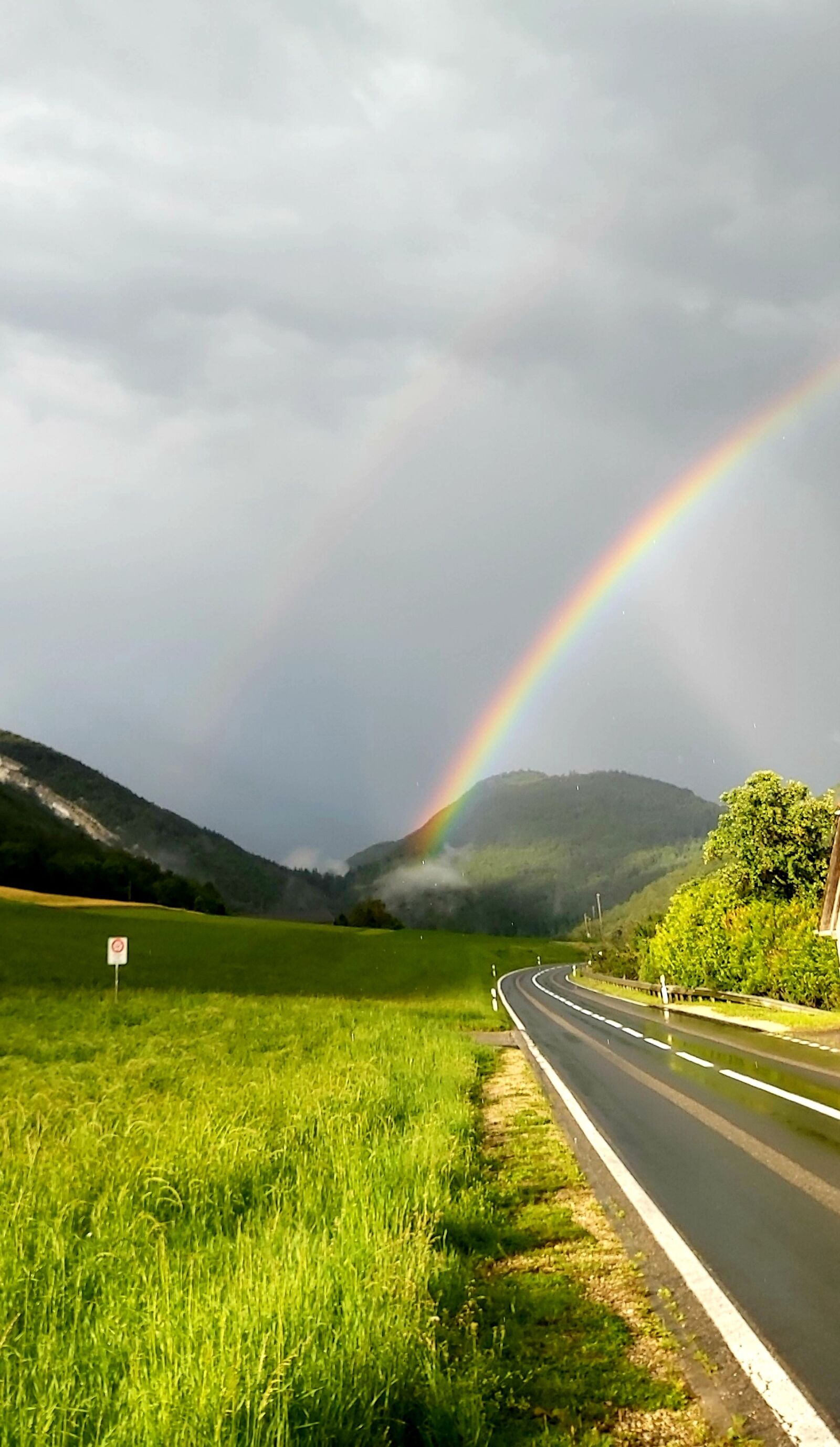 Samsung Galaxy A70 sample photo. Random, rainbow, acting photography