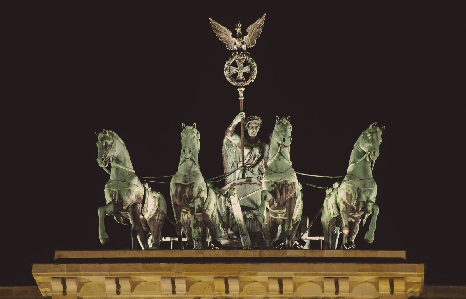 Nikon D80 sample photo. Brandenburg gate, berlin, landmark photography