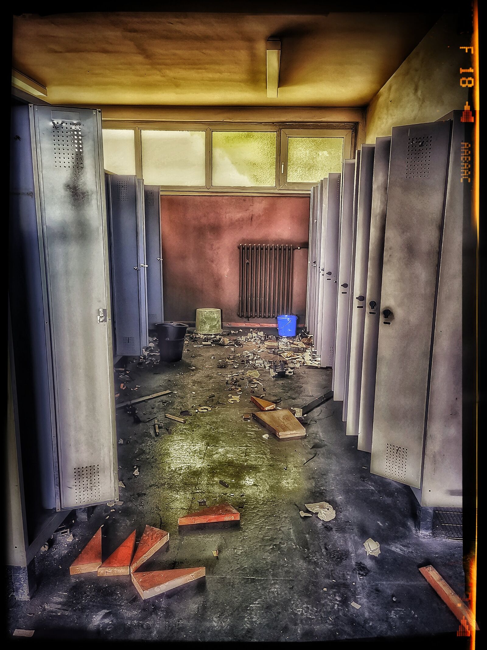 HUAWEI P30 Pro sample photo. Pforphoto, lost place, factory photography