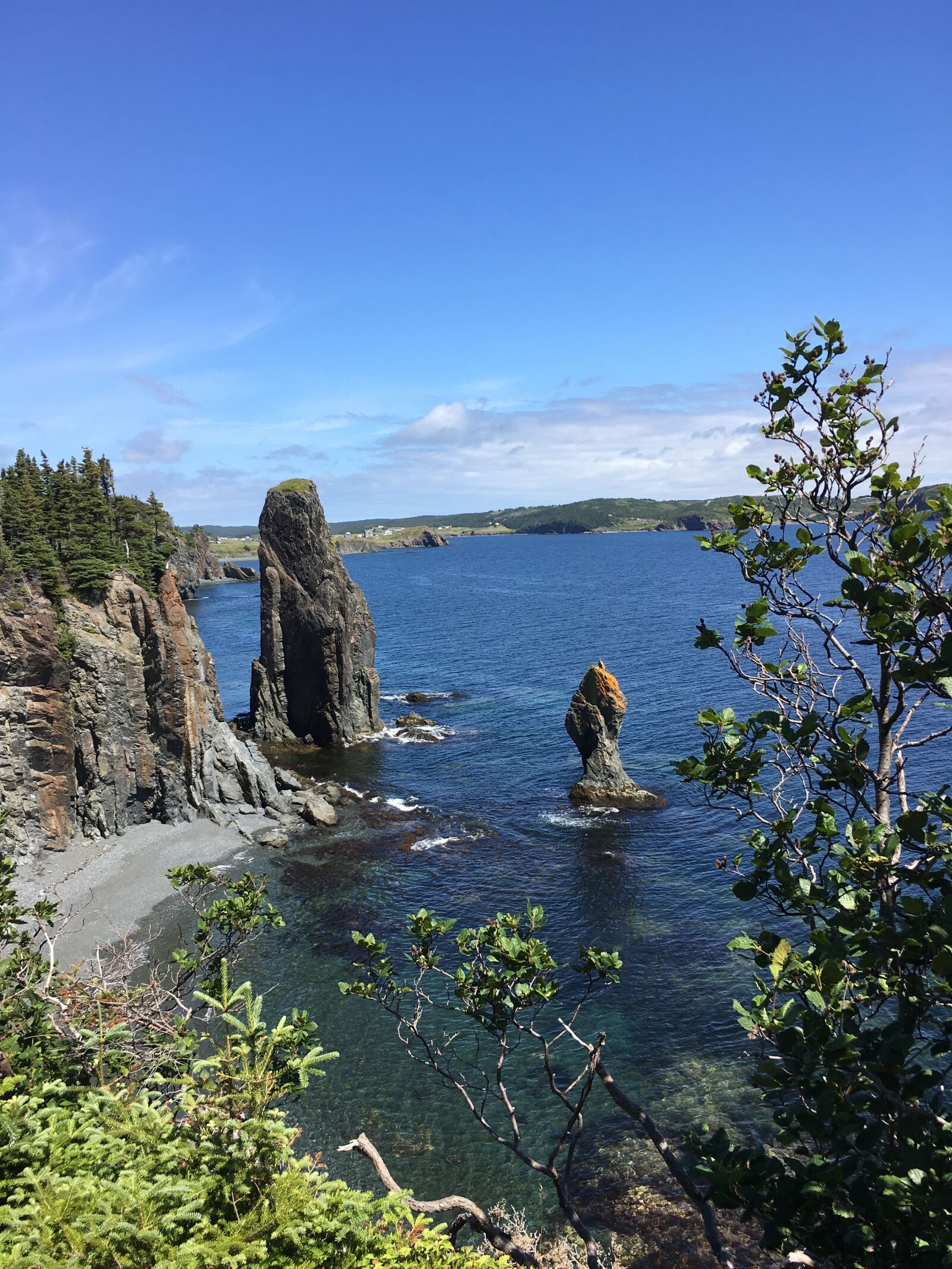 iPhone 6s Plus back camera 4.15mm f/2.2 sample photo. Skerwink, seastack, blue photography