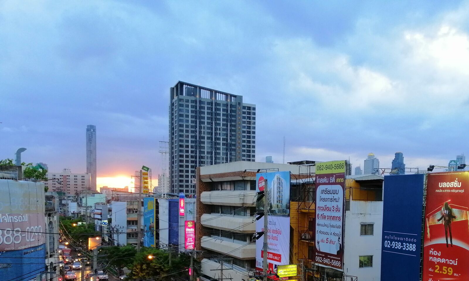 HUAWEI nova 3i sample photo. Sunset, blue sky, bangkok photography