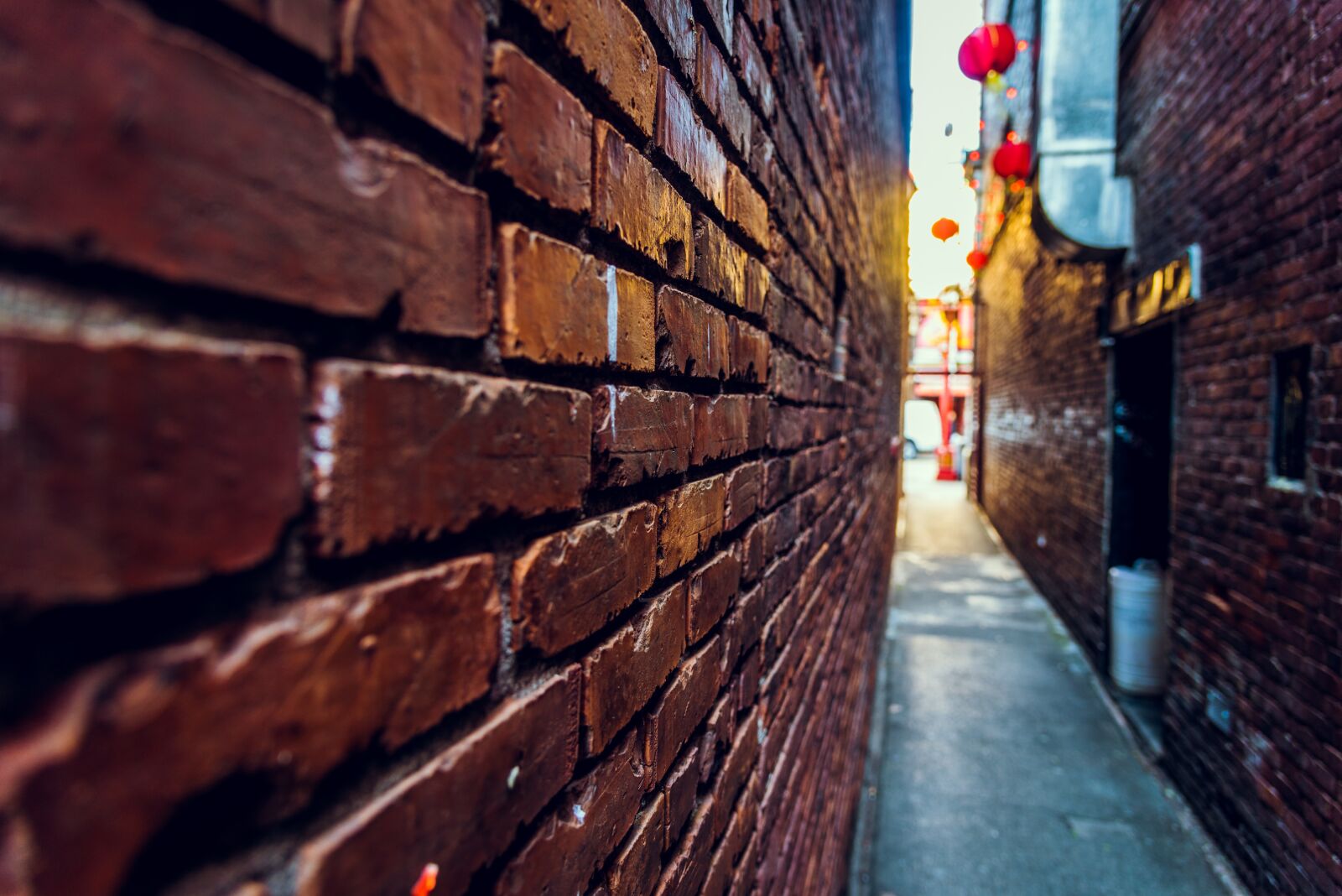 Nikon D750 sample photo. Bricks, chinatown, lights photography