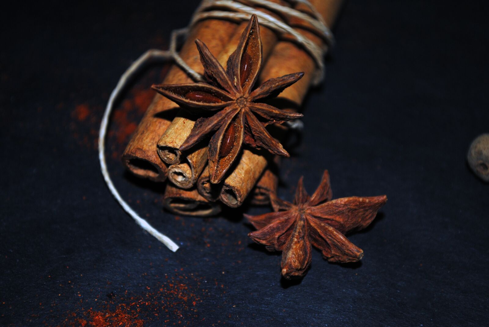 Nikon D3000 sample photo. Cinnamon, star anise, anise photography
