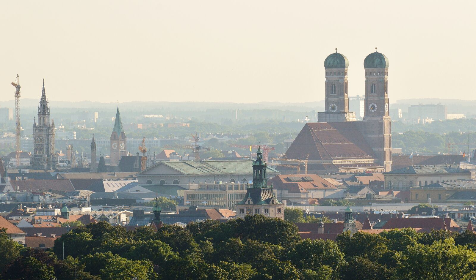 Nikon D3200 sample photo. Munich, frauenkirche, bavaria photography