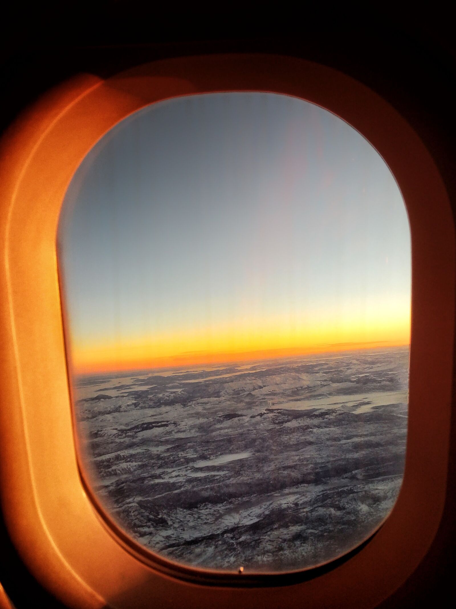 LG G FLEX2 sample photo. Airplane, dawn, flight, window photography