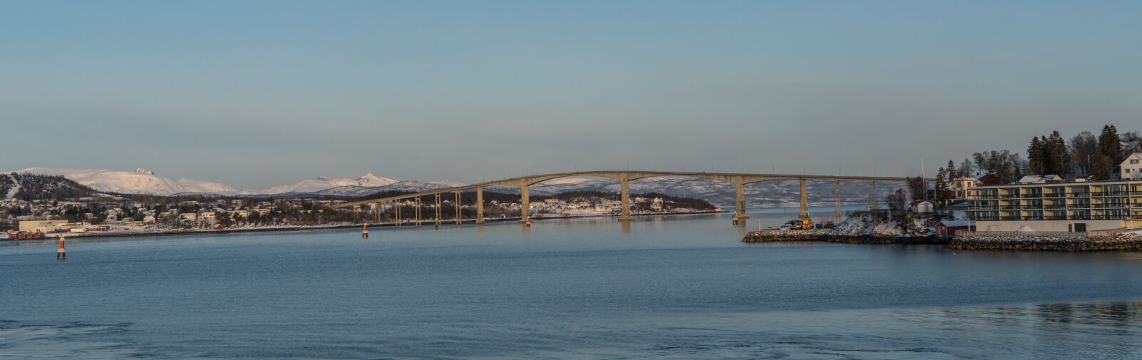 Sony a7R II + Sony FE 24-240mm F3.5-6.3 OSS sample photo. Norway, tromso, bridge photography