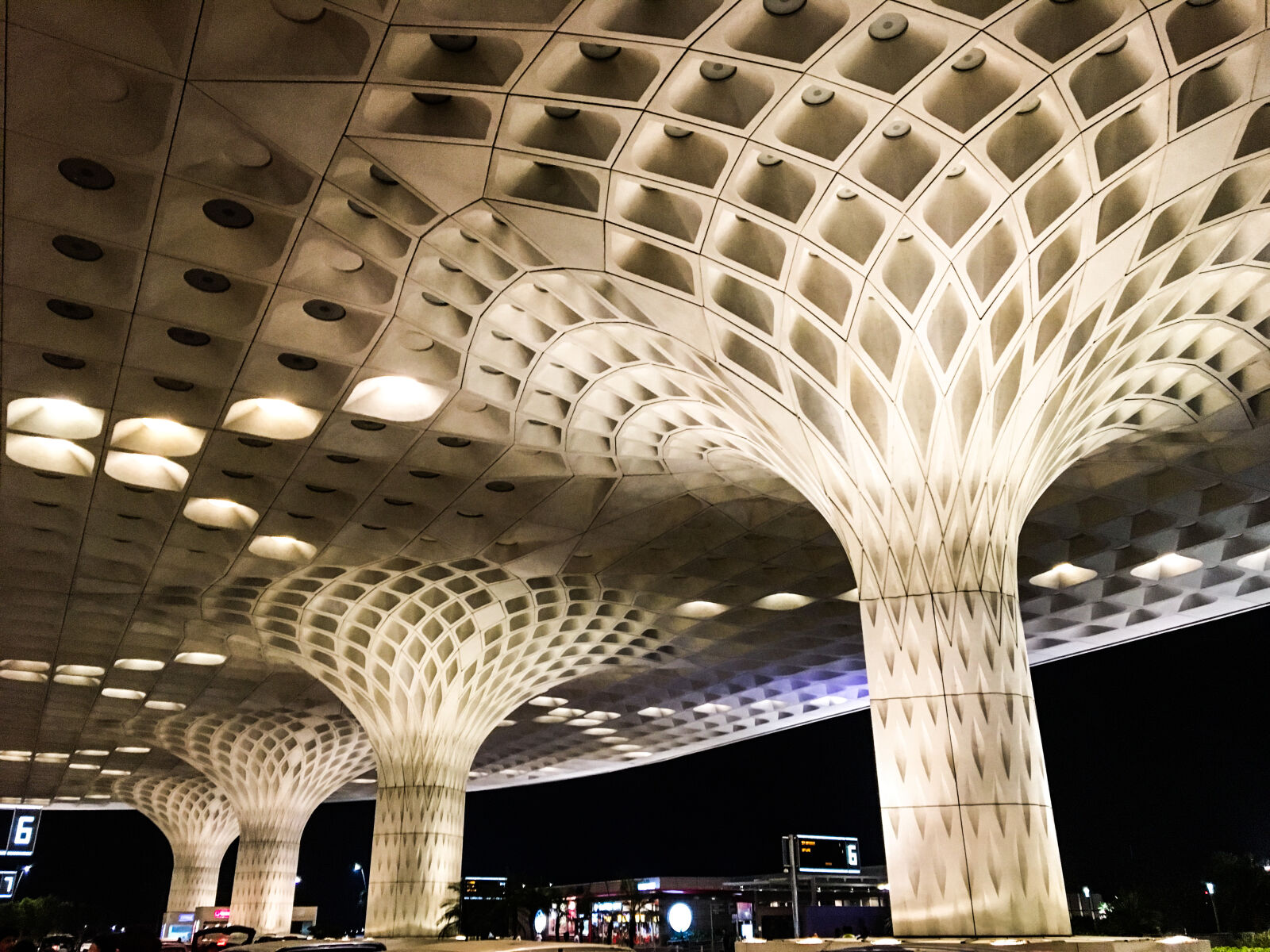 iPhone 6s back camera 4.15mm f/2.2 sample photo. Airport, architectural, design, pillar photography