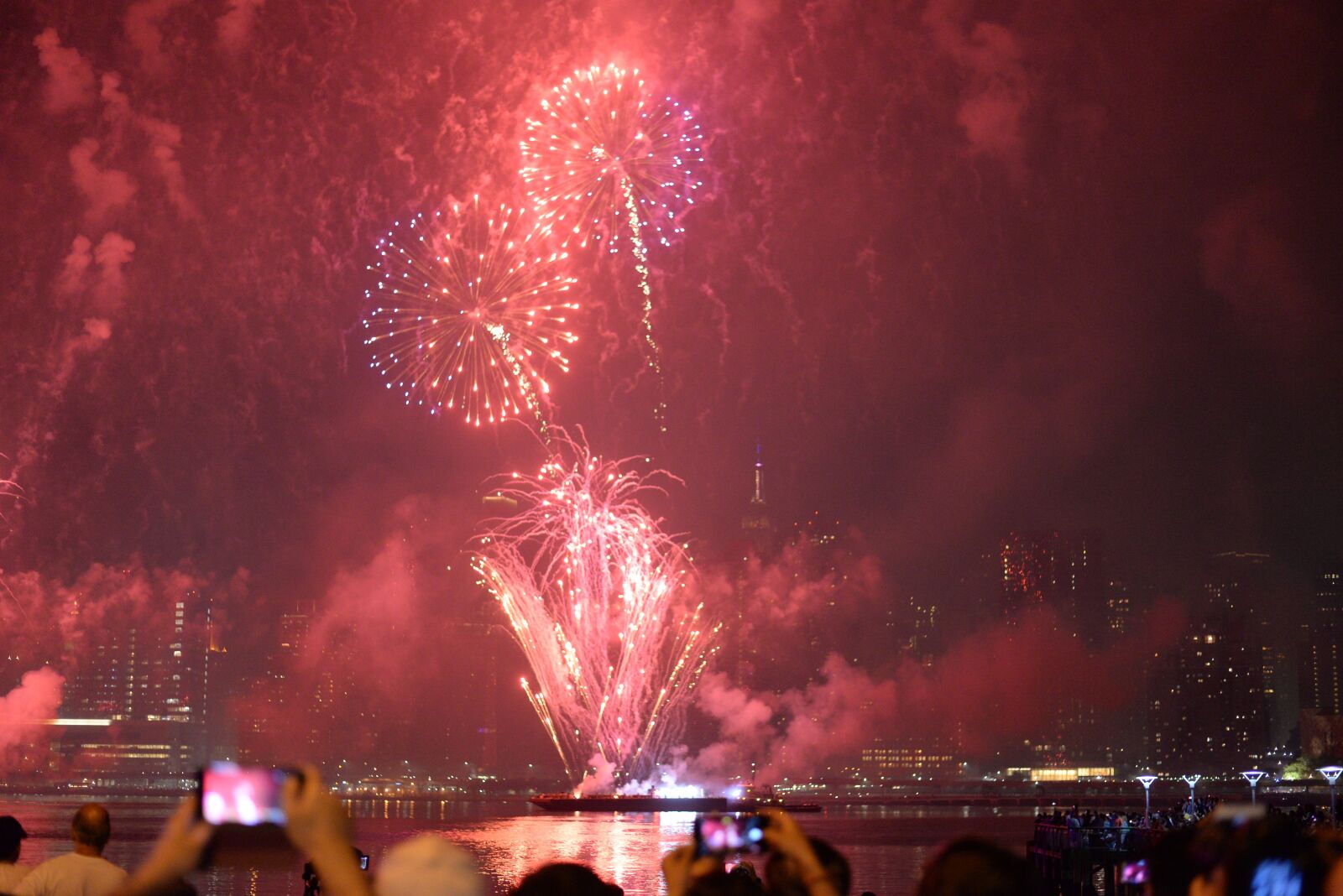 Nikon D610 sample photo. Fireworks, 4th of july photography
