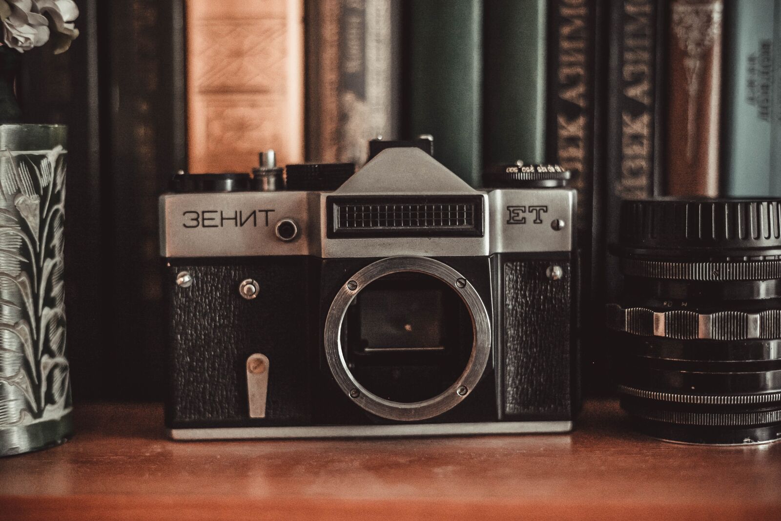 Canon EF 50mm F1.8 II sample photo. Time, inspiration, photo photography