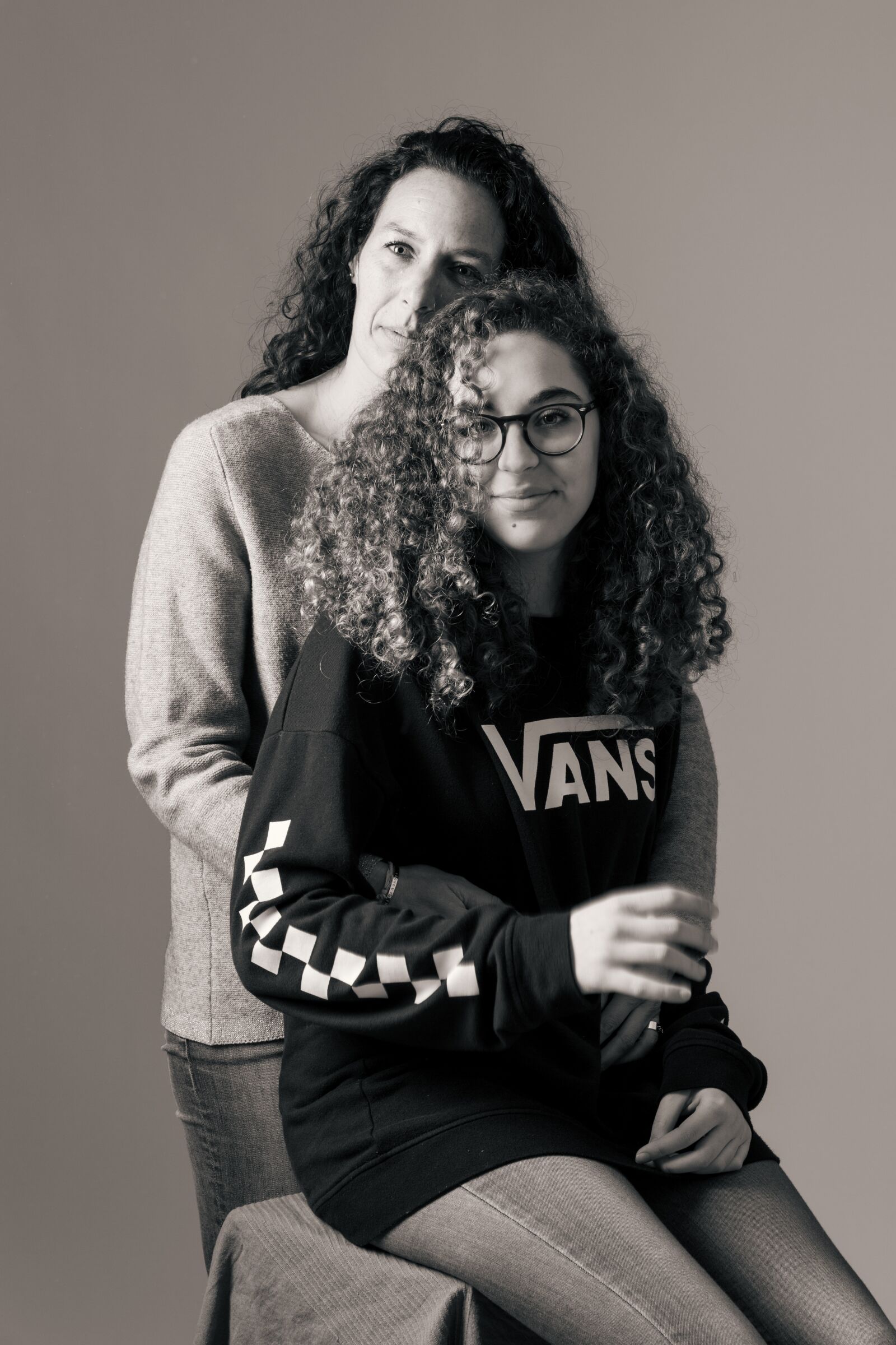 Canon EOS 5D Mark III sample photo. Mother, girl, family photography