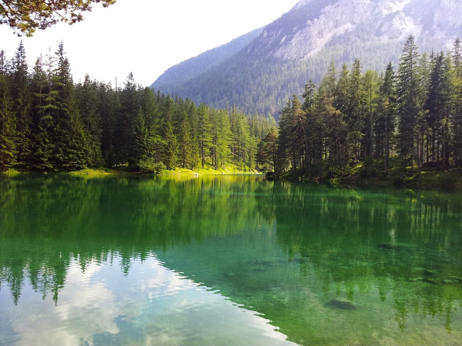 Samsung Galaxy S2 sample photo. Water, mountains, lake photography