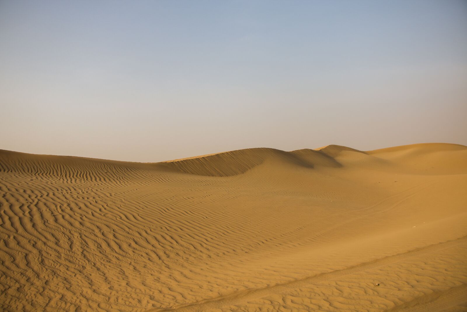 Canon EOS 70D sample photo. Dubai, wilderness, sand photography