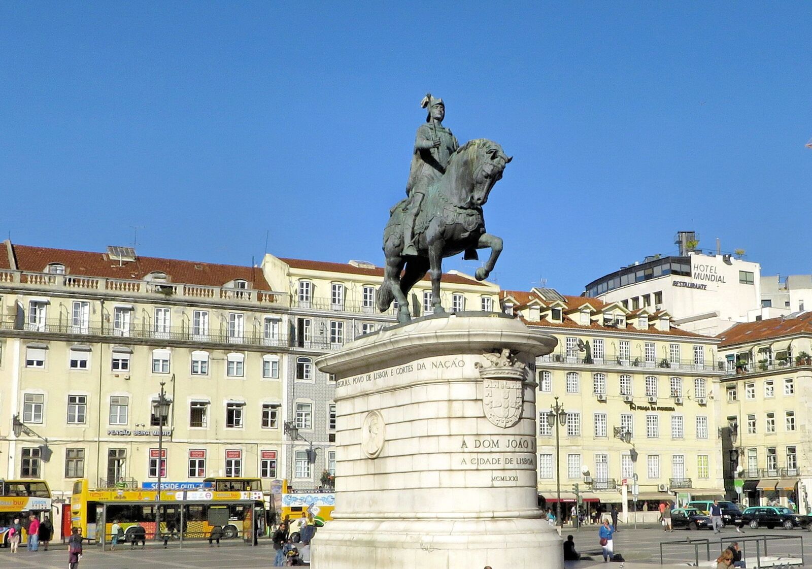 Canon PowerShot SX270 HS sample photo. Portugal, lisbon, statue photography