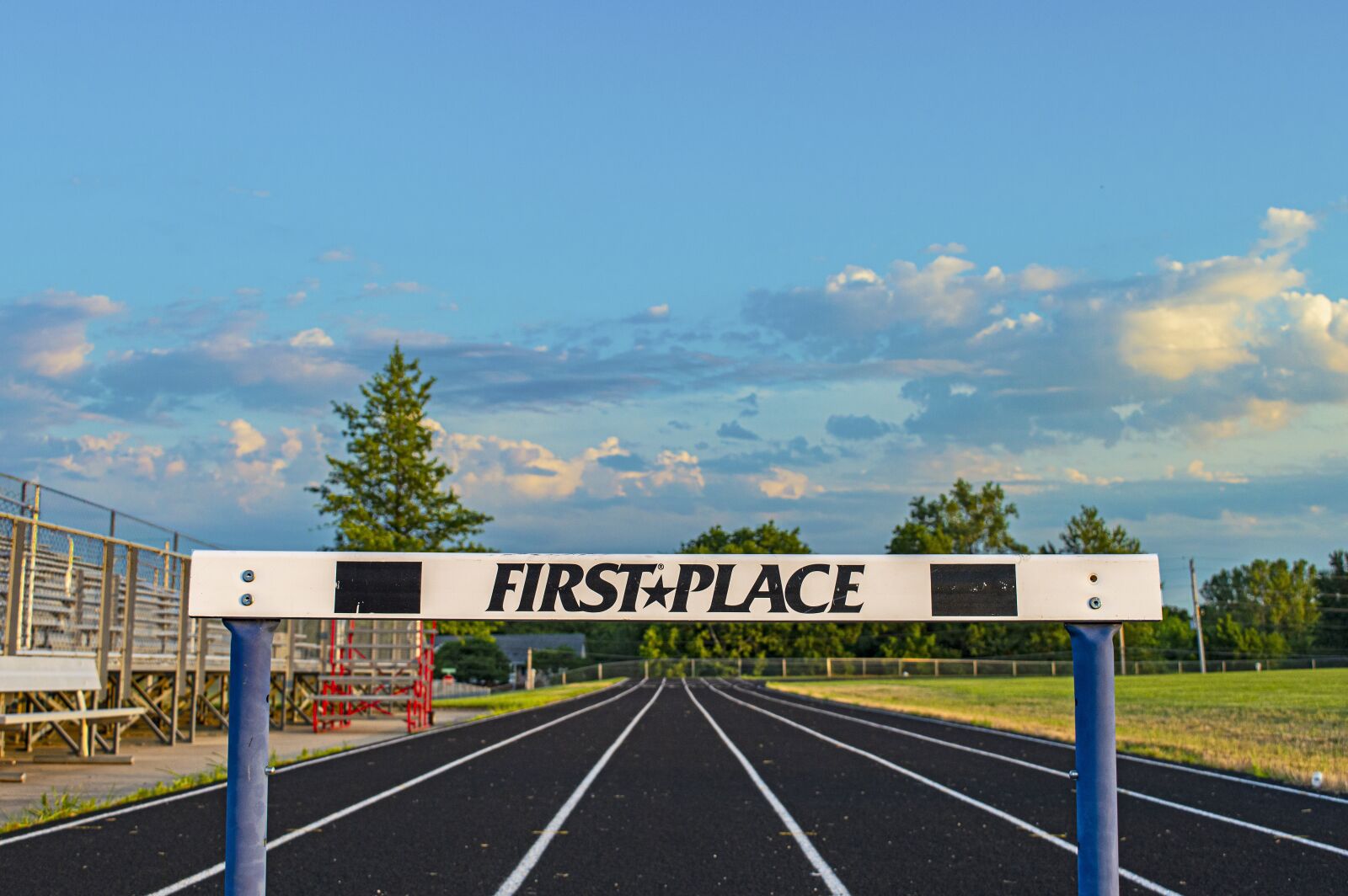 Nikon D3200 sample photo. Hurdle, hurdles, track photography
