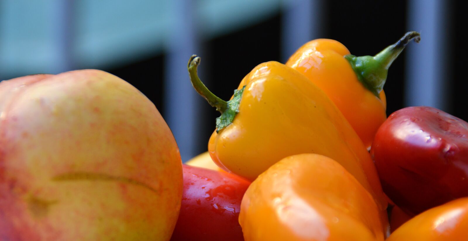 Nikon D3200 sample photo. Paprika, pods, colorful photography