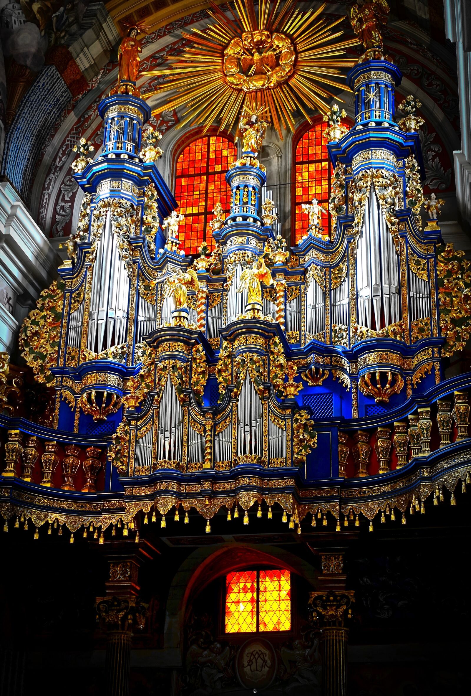 Sony Cyber-shot DSC-RX100 III sample photo. Church, organ, music photography
