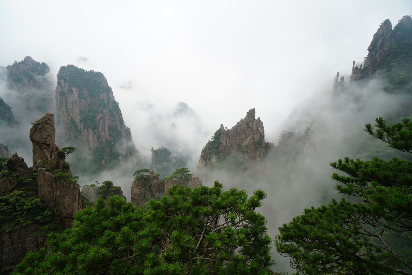 Sony a6500 sample photo. Huangshan, mountain, mountain range photography