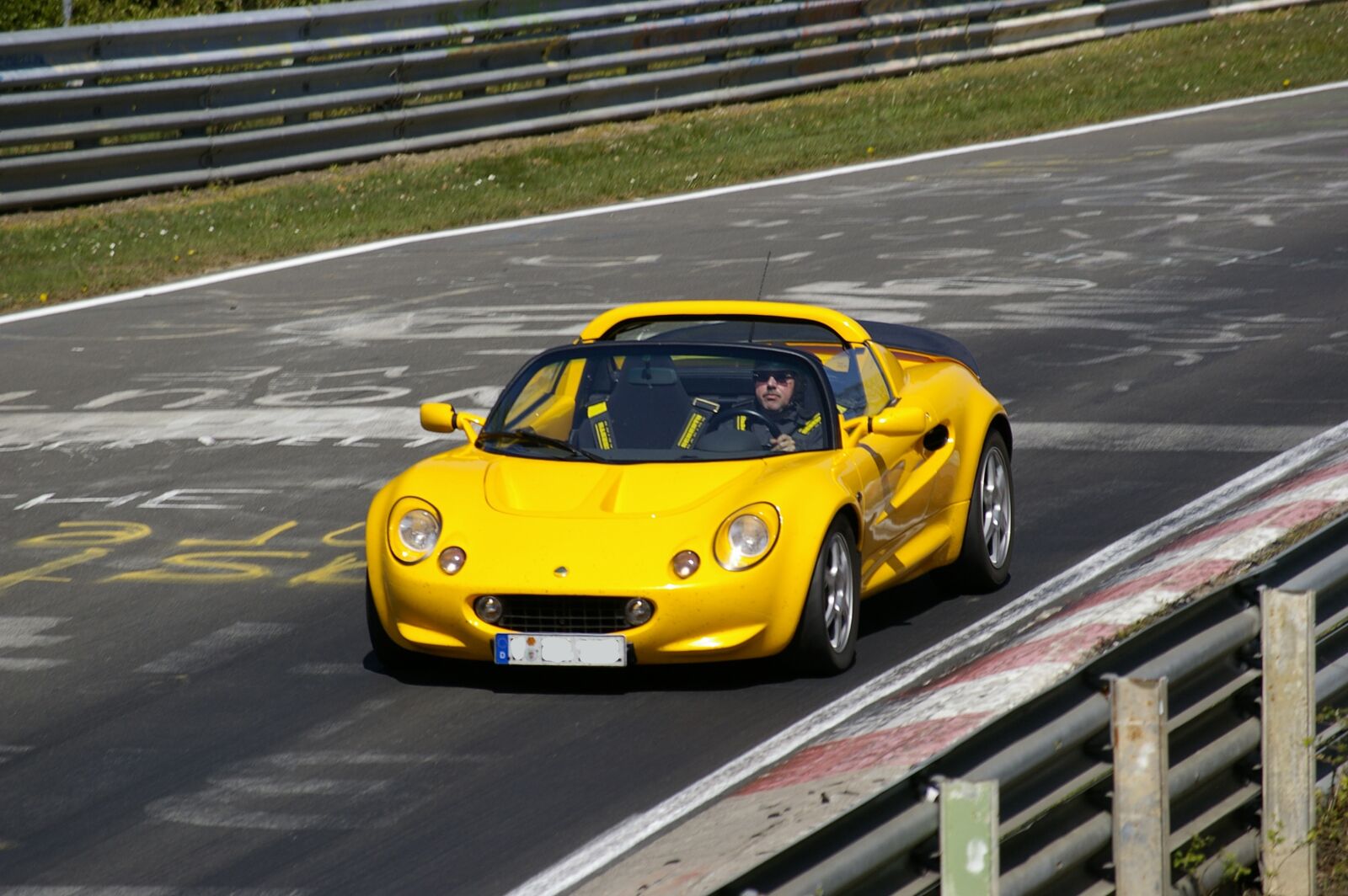 Pentax *ist DL2 sample photo. Auto, nordschleife, nürburgring photography