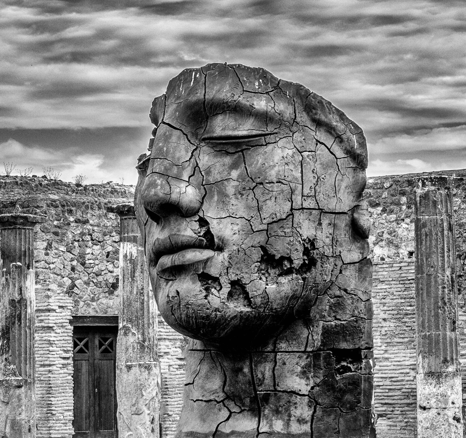 Nikon D3300 sample photo. Head, stone, sculpture photography
