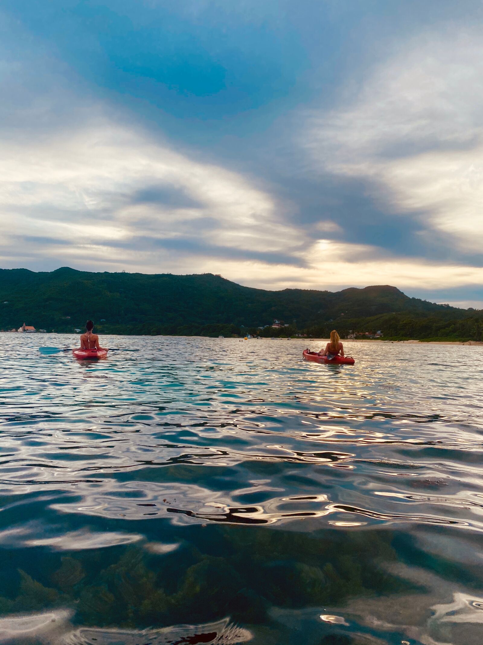 Apple iPhone 11 sample photo. Kayaking, sunset, ocean photography