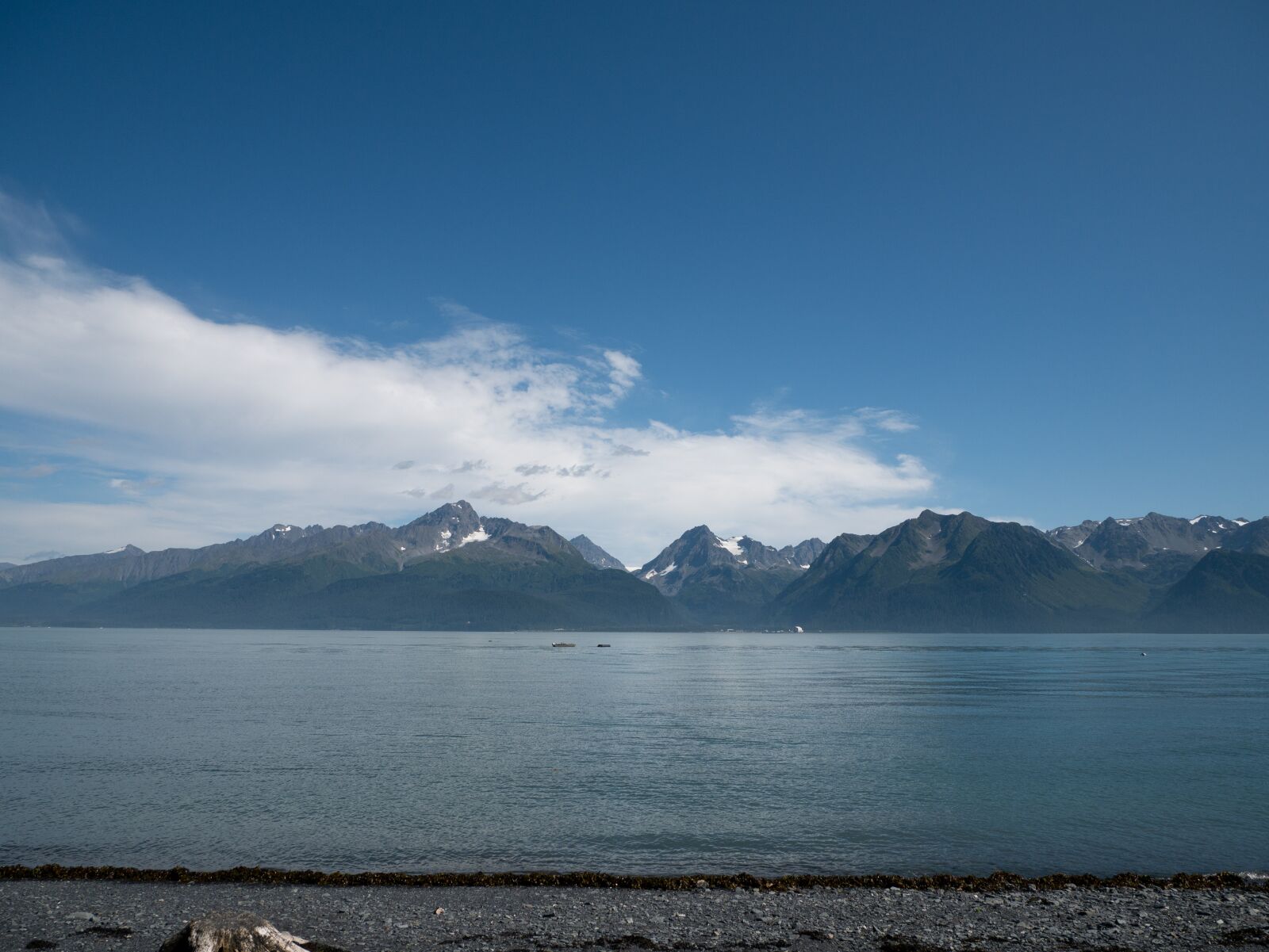 LUMIX G VARIO 12-60/F3.5-5.6 sample photo. Mountains, sea, nature photography