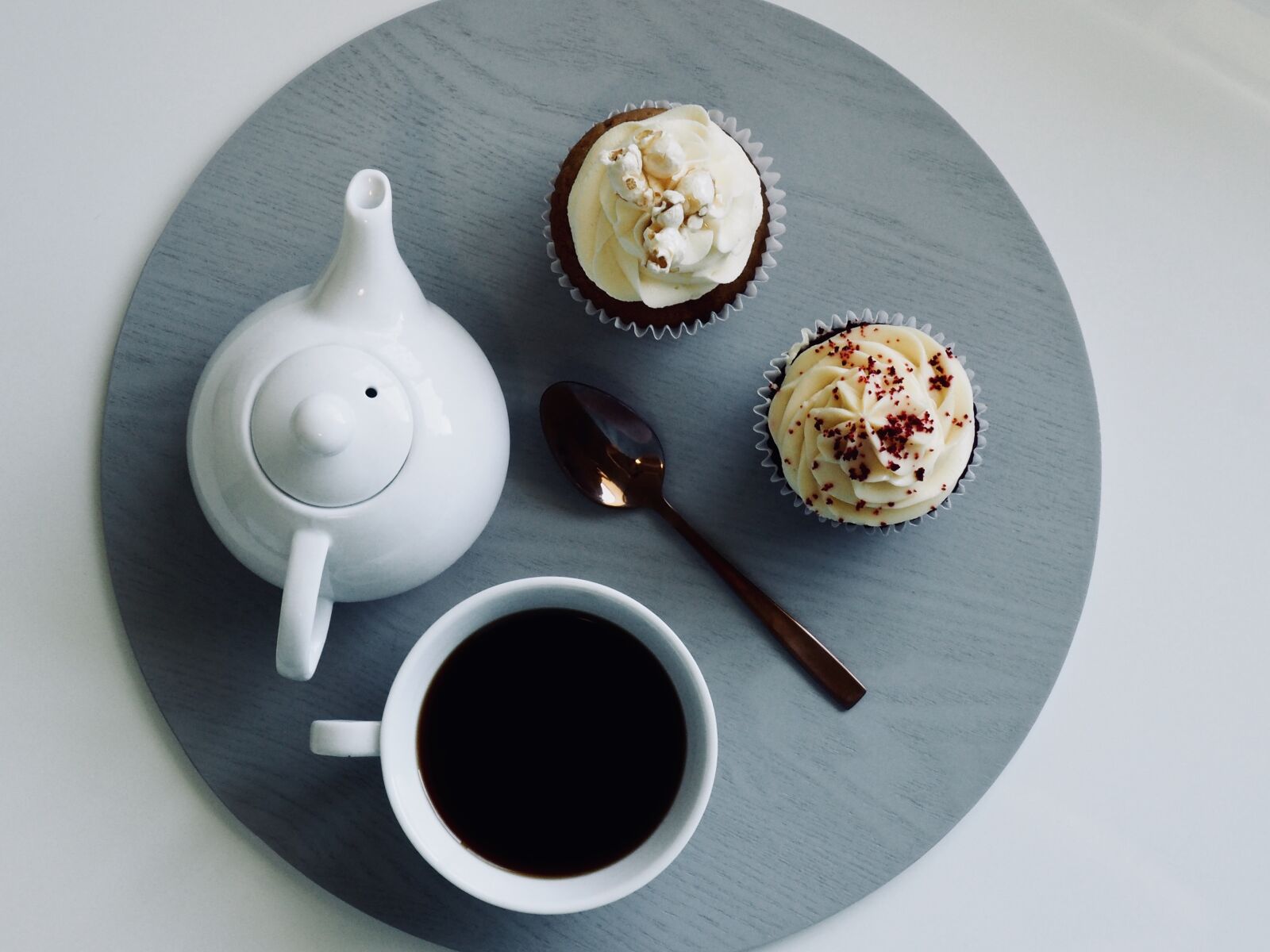 Olympus OM-D E-M10 II sample photo. Food, milk, sweet photography
