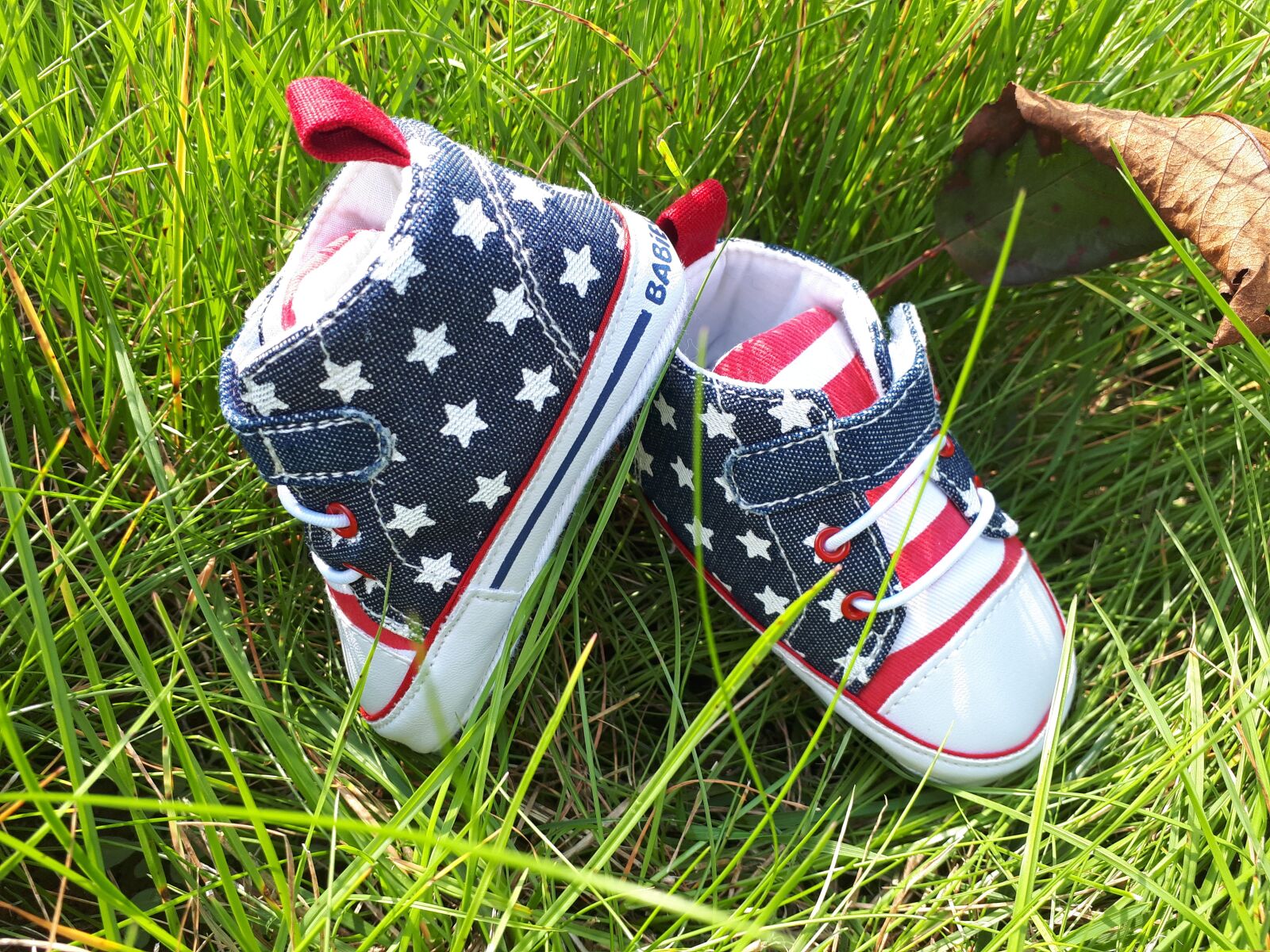 Samsung Galaxy A5(2017) sample photo. Baby shoes, shoes, baby photography