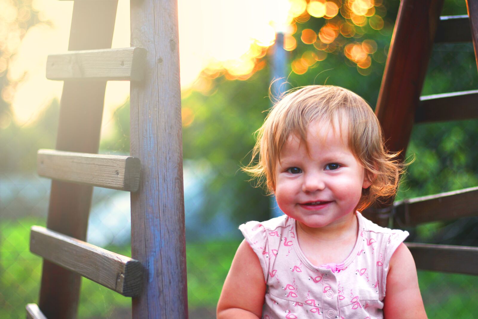 Canon EOS 700D (EOS Rebel T5i / EOS Kiss X7i) + Canon EF 50mm F1.8 STM sample photo. Child, sunset, girl photography