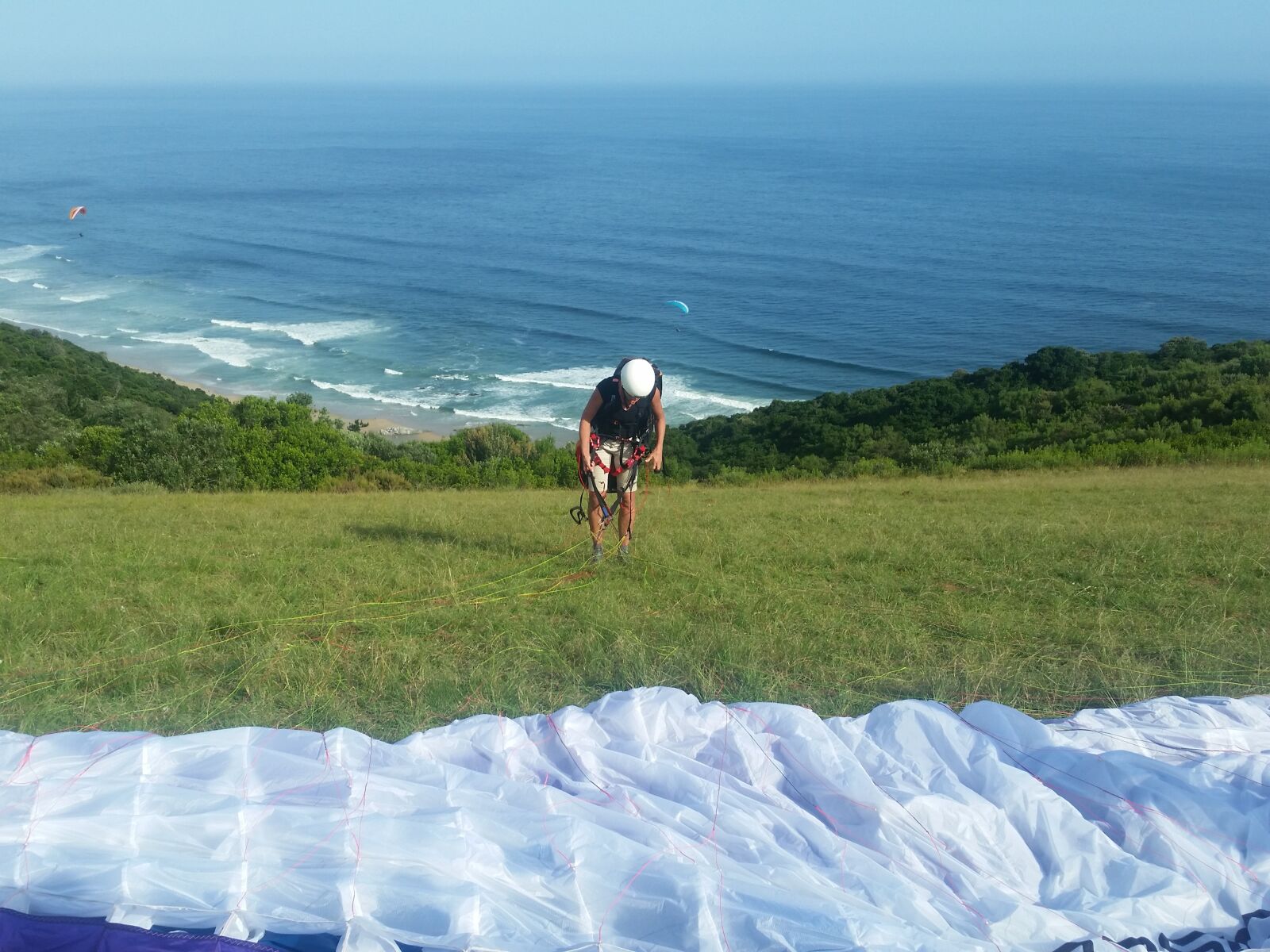 Samsung Galaxy S5 sample photo. Paragliding, para, gliding photography