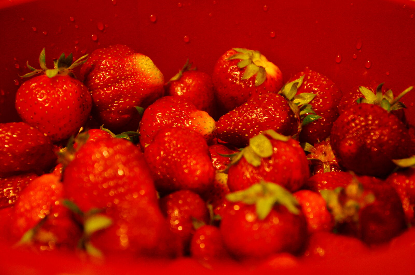Nikon D5100 sample photo. Fruits, healthy, strawberries photography