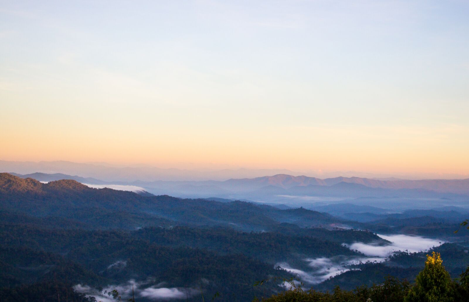 Canon EOS 700D (EOS Rebel T5i / EOS Kiss X7i) sample photo. Cod alone, mountains, phitsanulok photography