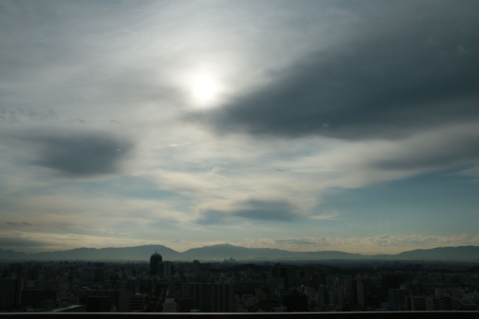 Canon EOS 70D + Tamron 18-270mm F3.5-6.3 Di II VC PZD sample photo. Cloudy, cloudy, skies photography