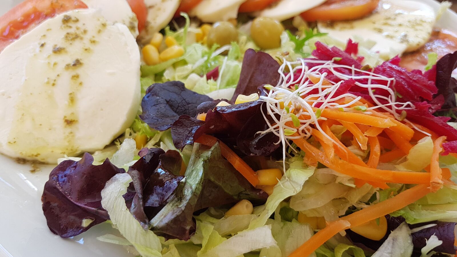 Samsung Galaxy S7 Edge sample photo. Food, meal, salad photography
