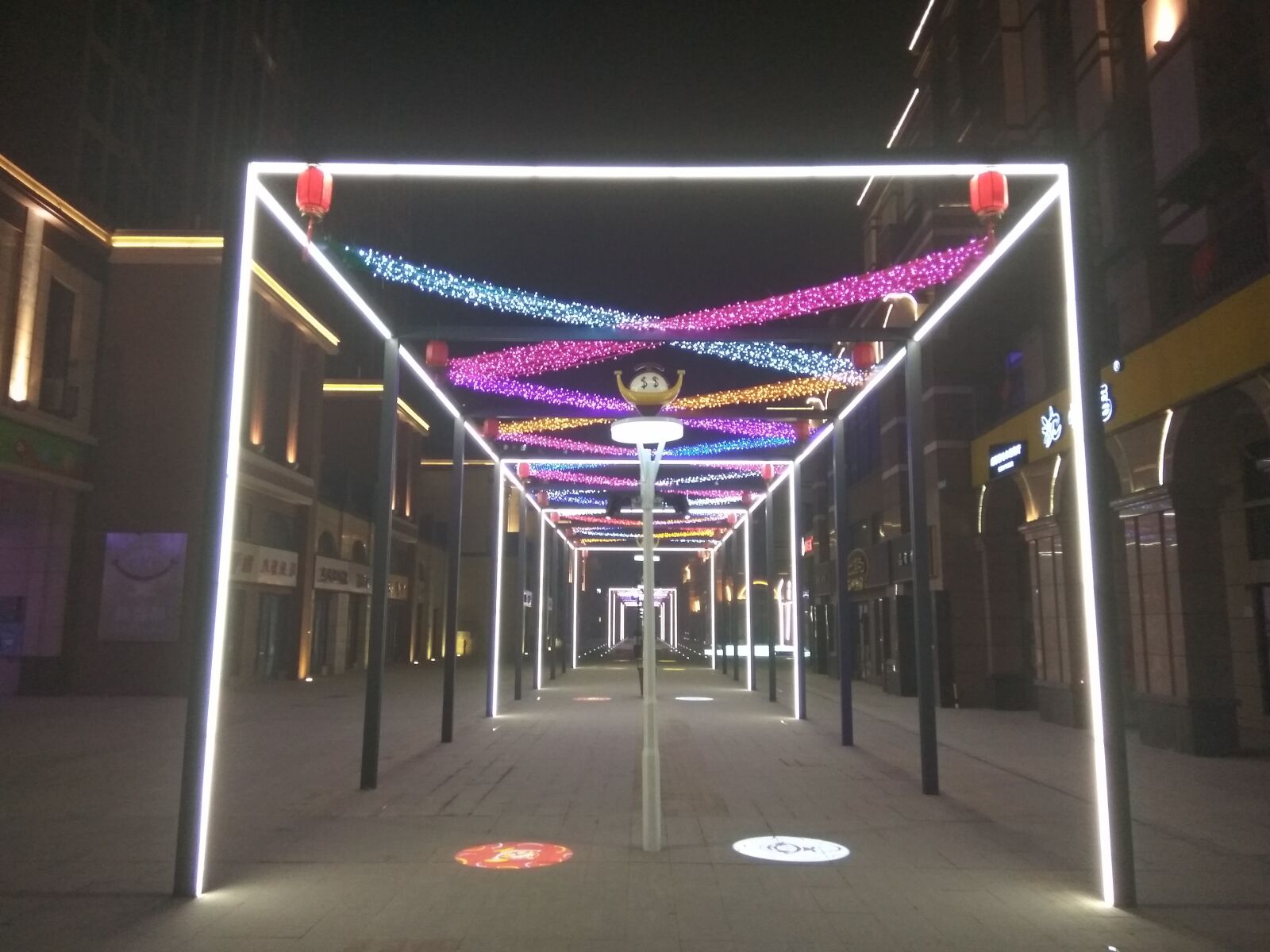 Xiaomi Redmi Note3 sample photo. Light, blocks, night view photography