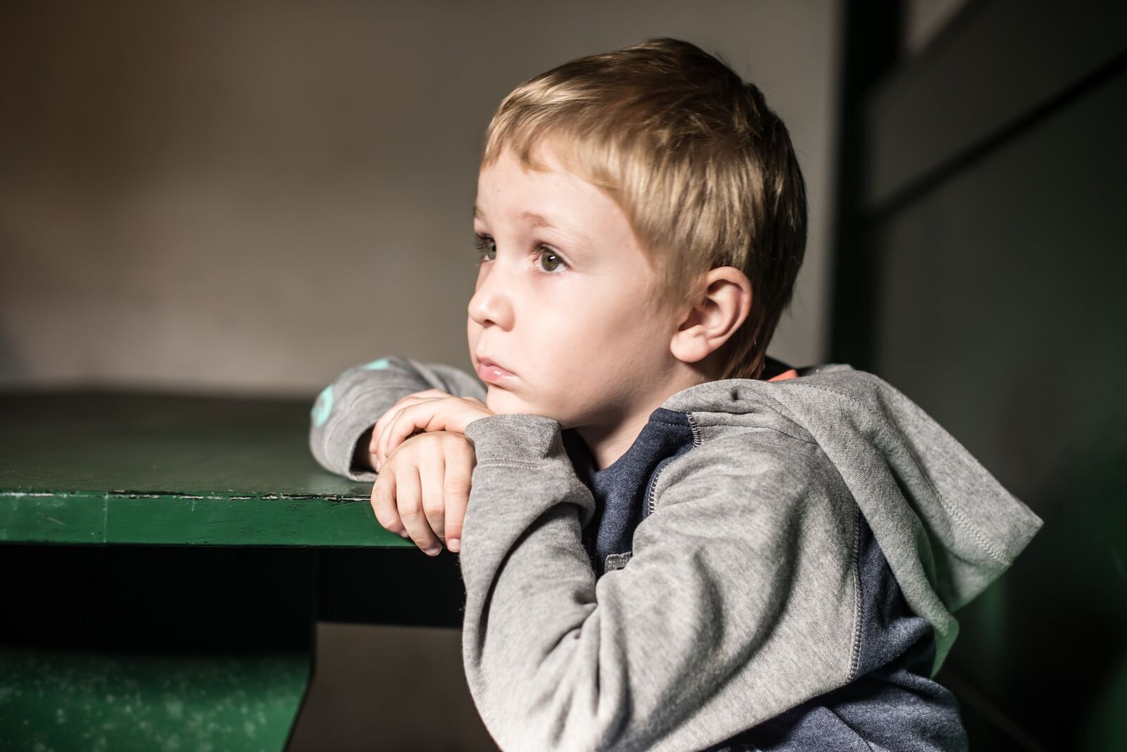 Nikon D600 sample photo. Boy, wistful, waiting photography