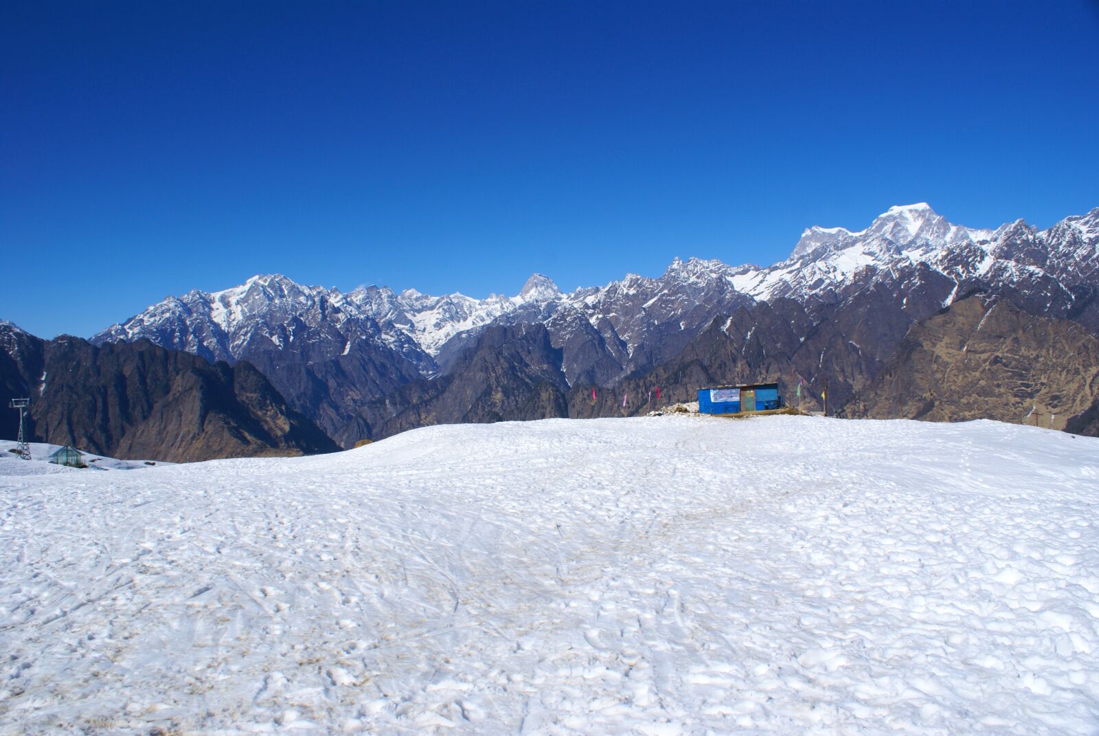 Sony Alpha DSLR-A100 sample photo. Background, nature, mountain photography