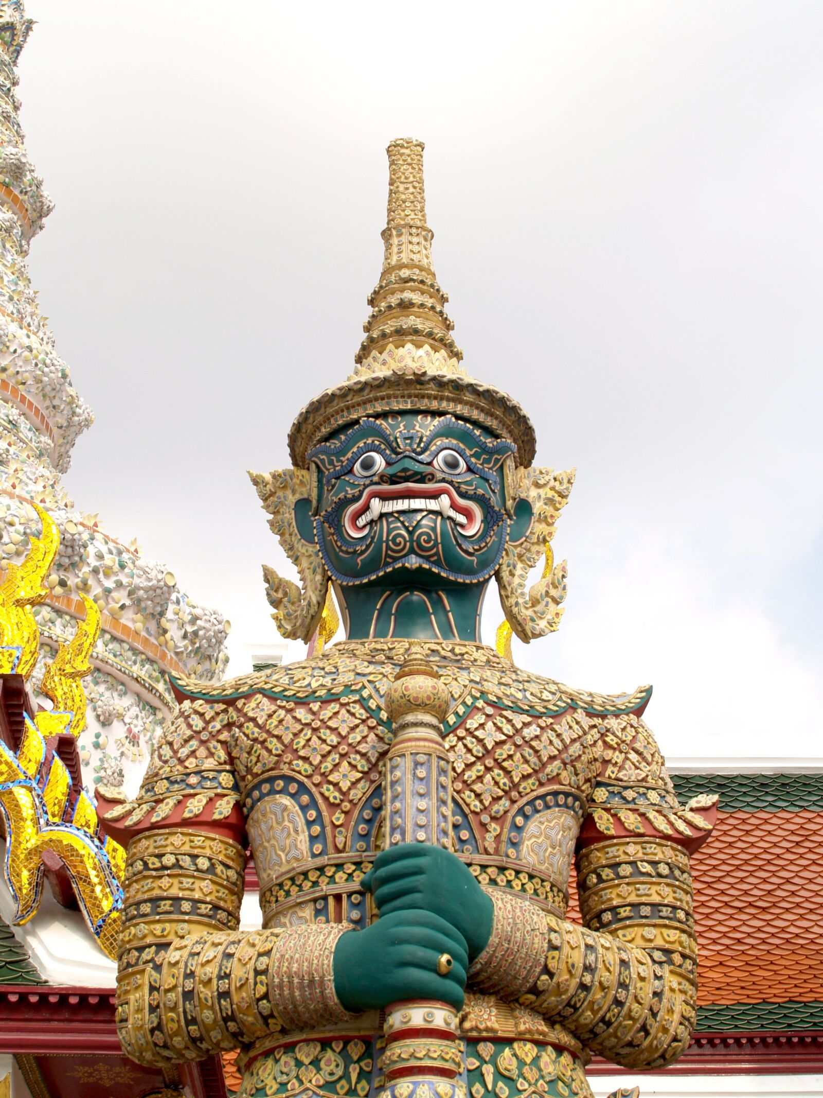 Olympus E-300 (EVOLT E-300) sample photo. Bangkok, grand, wat photography