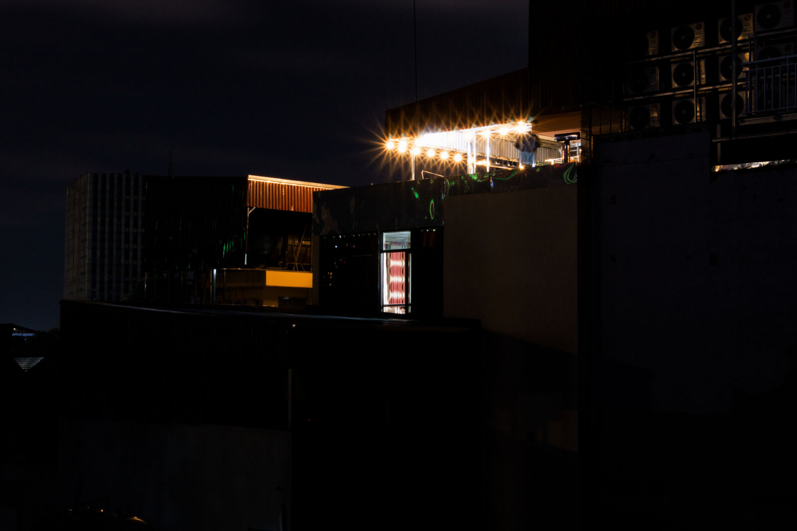 Sony E 16-50mm F3.5-5.6 PZ OSS sample photo. Behind my house photography