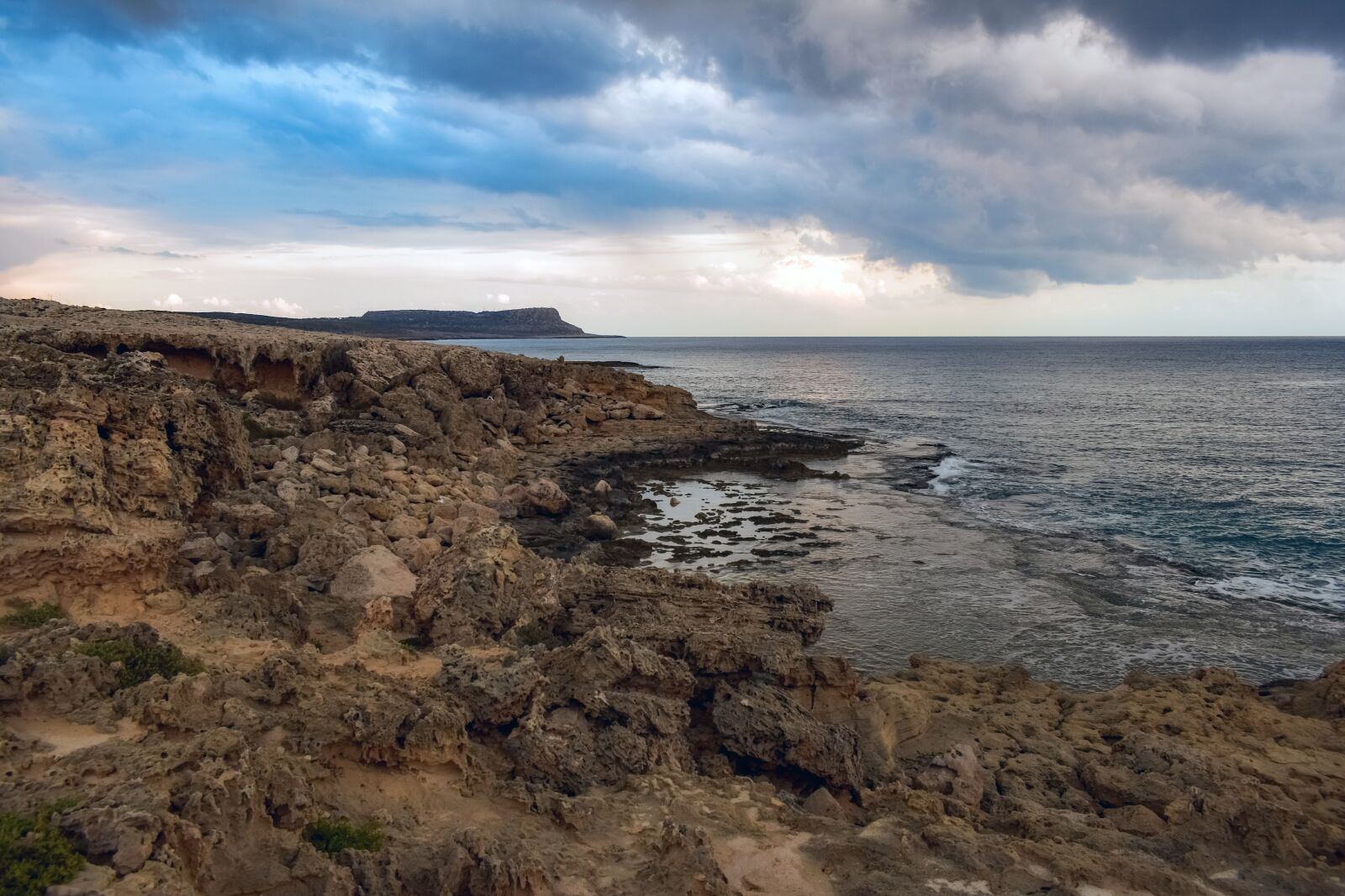 Nikon D3300 sample photo. Rocky coast, sea, sky photography