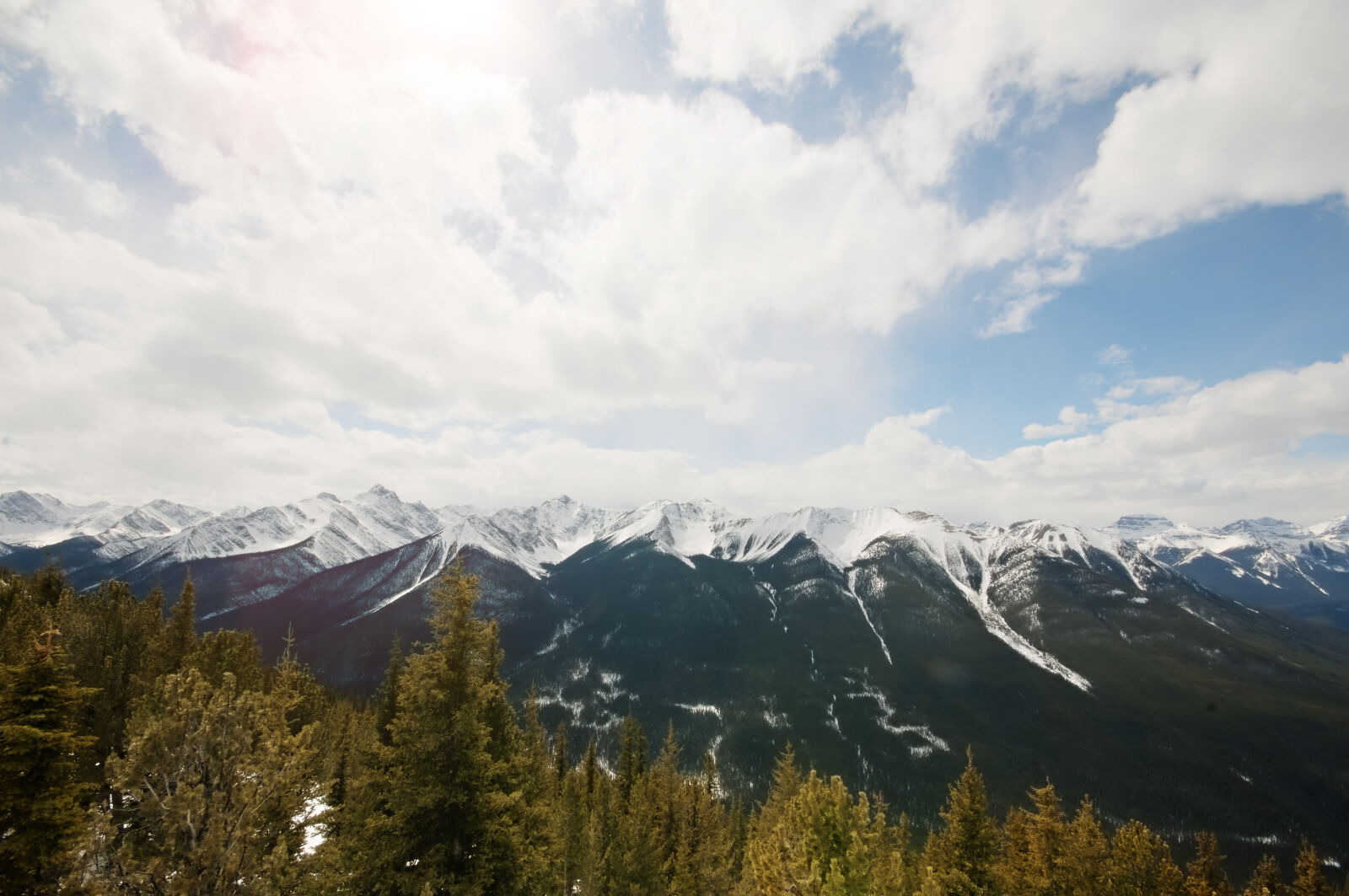 Nikon D300 sample photo. Mountain, under, white, clouds photography