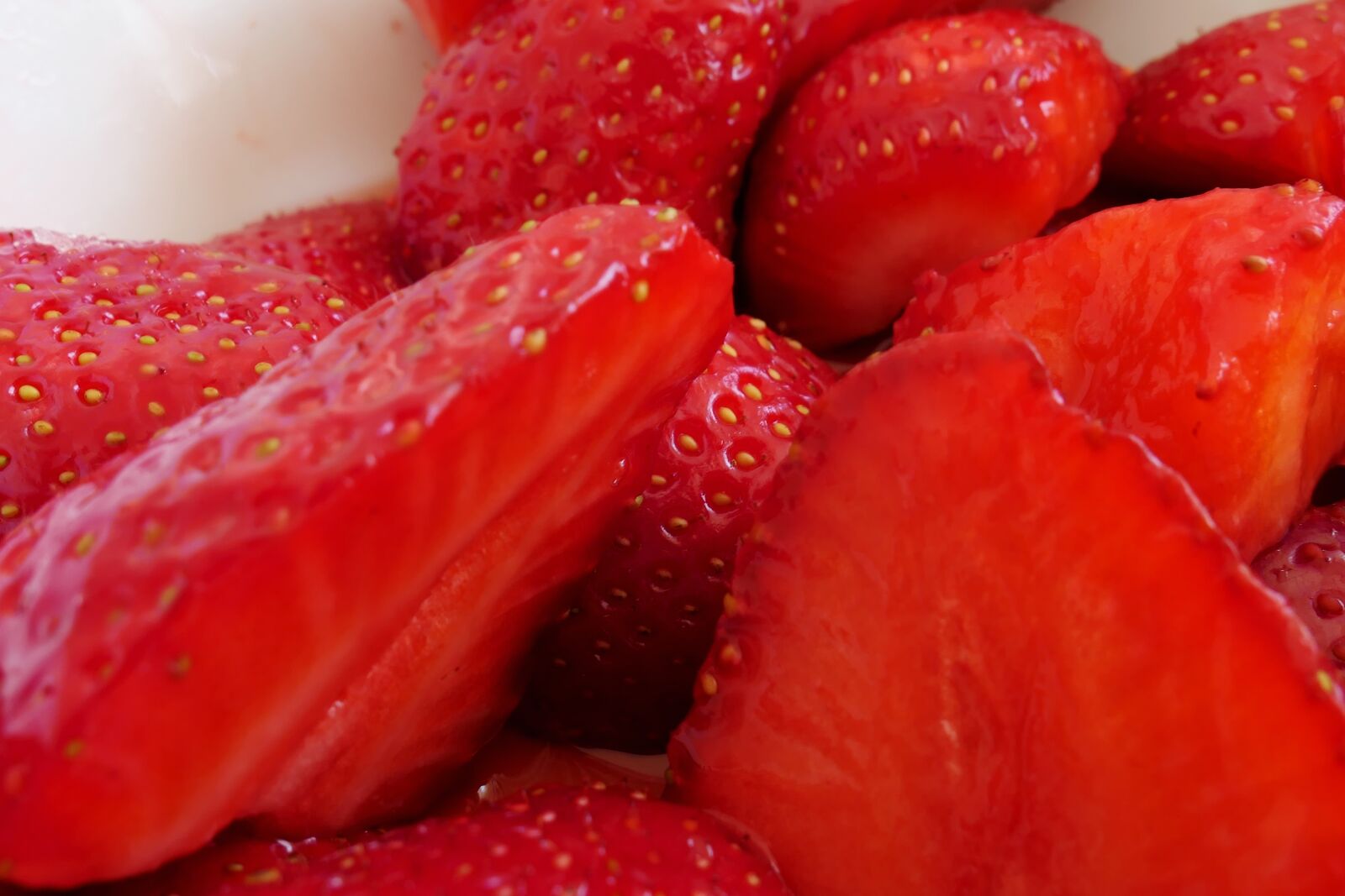 Panasonic Lumix DMC-LX10 (Lumix DMC-LX15) sample photo. Strawberry, fruit, dessert photography
