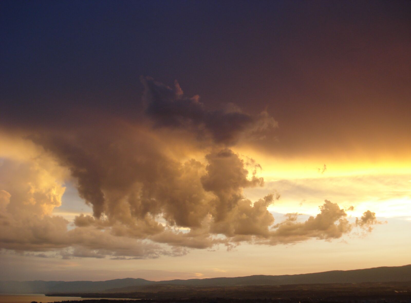 Sony DSC-W55 sample photo. Twilight, clouds, sunset photography