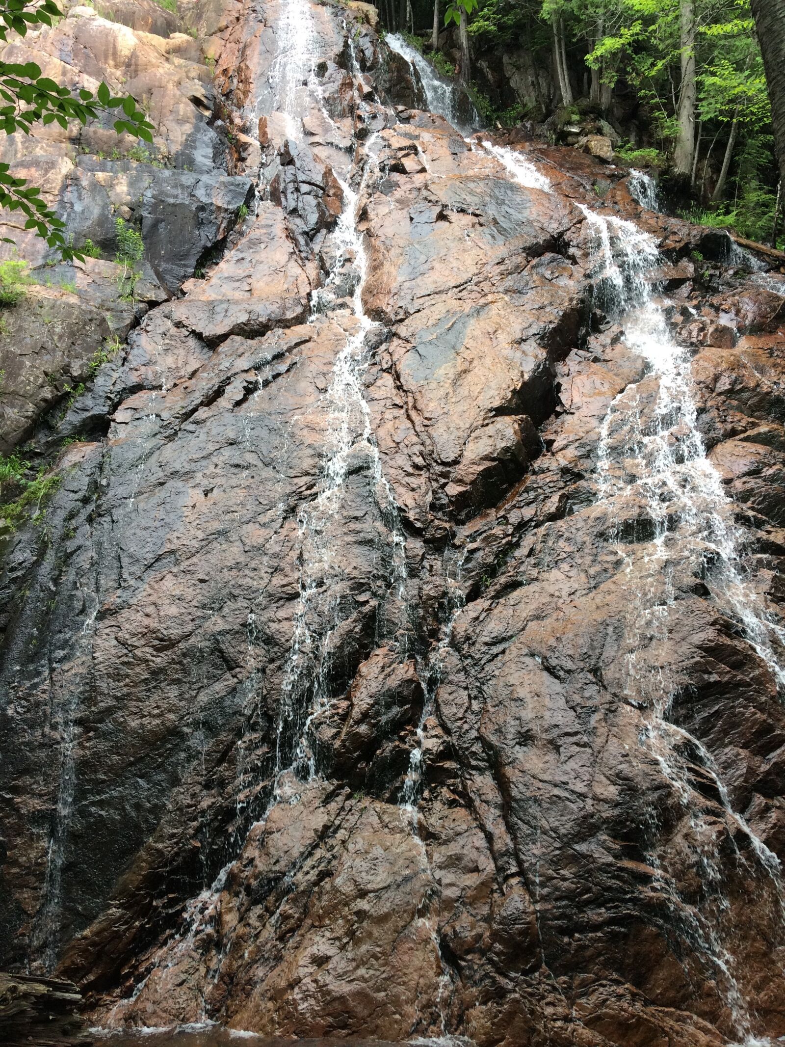 iPhone 5s back camera 4.15mm f/2.2 sample photo. Waterfall, rock, water photography