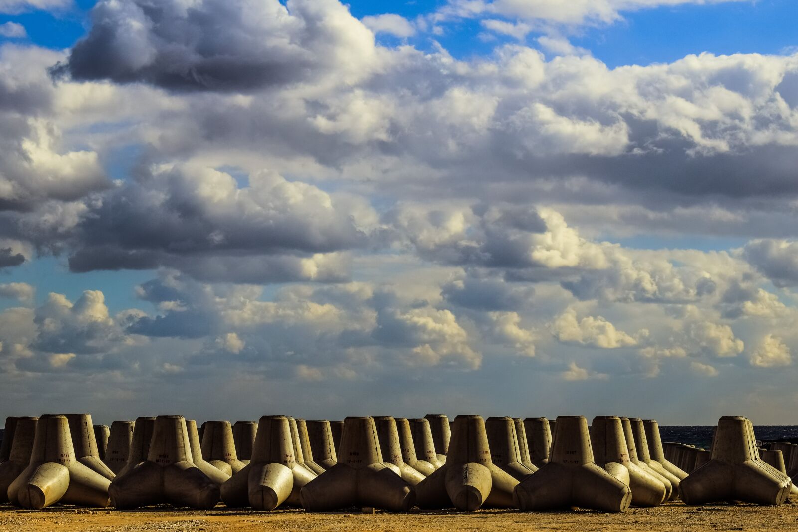 Nikon D3300 sample photo. Wave breakers, tetrapod, concrete photography