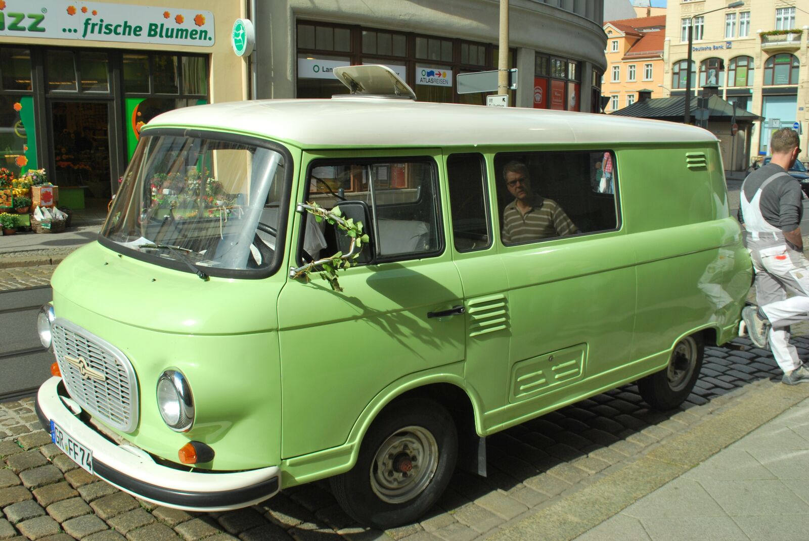 Nikon D60 sample photo. Car, green, vehicle photography