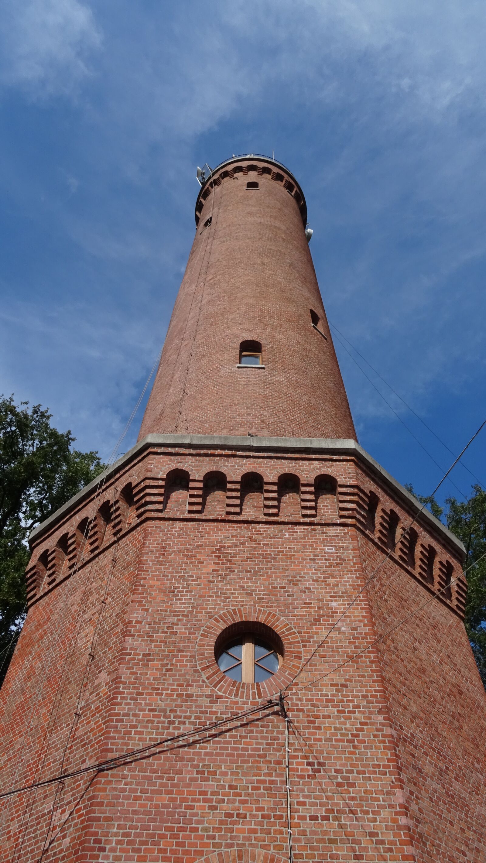Sony DSC-HX60 sample photo. Day, summer, lantern photography