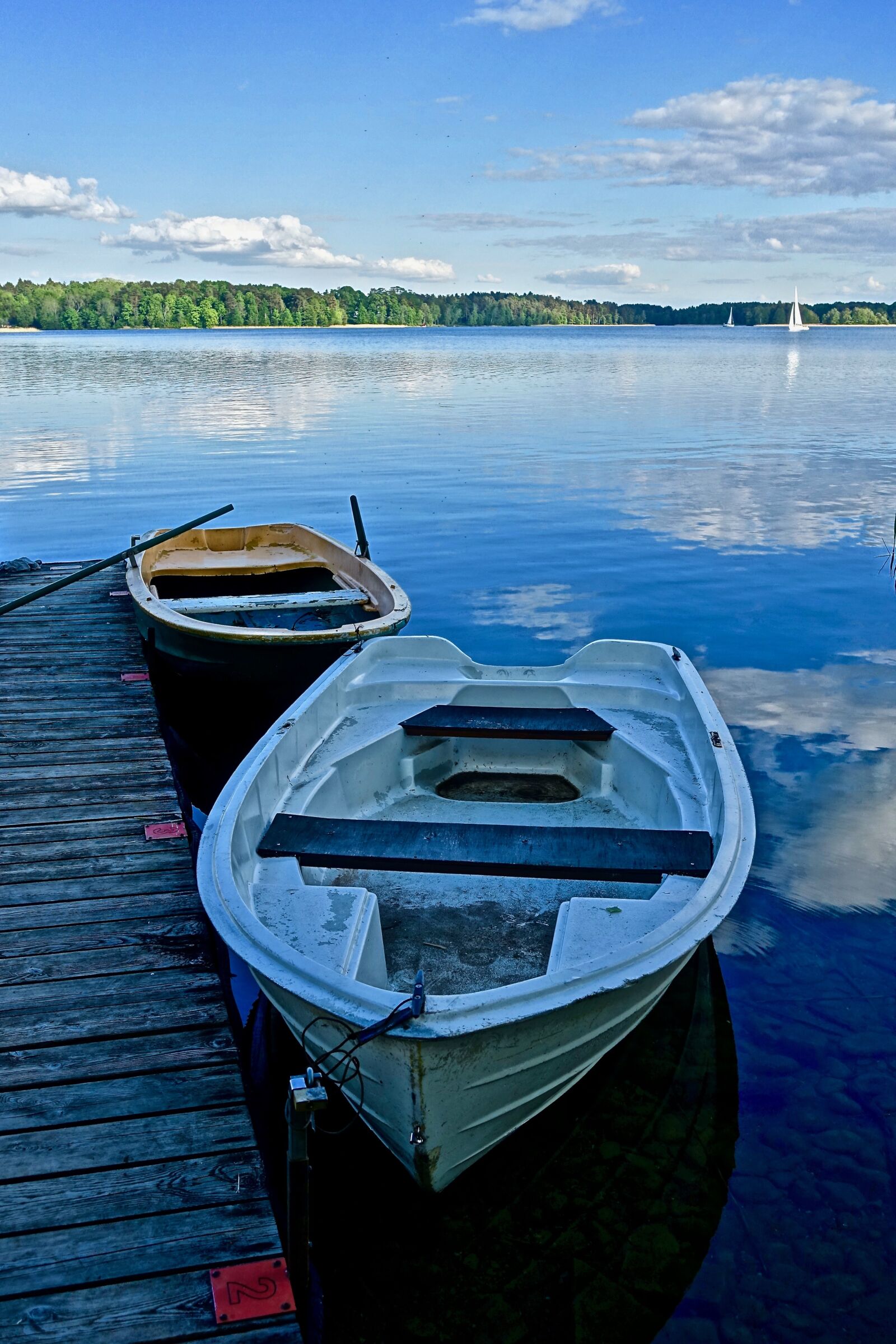 Sony Cyber-shot DSC-RX100 III sample photo. Jetty, boats, tranquility photography