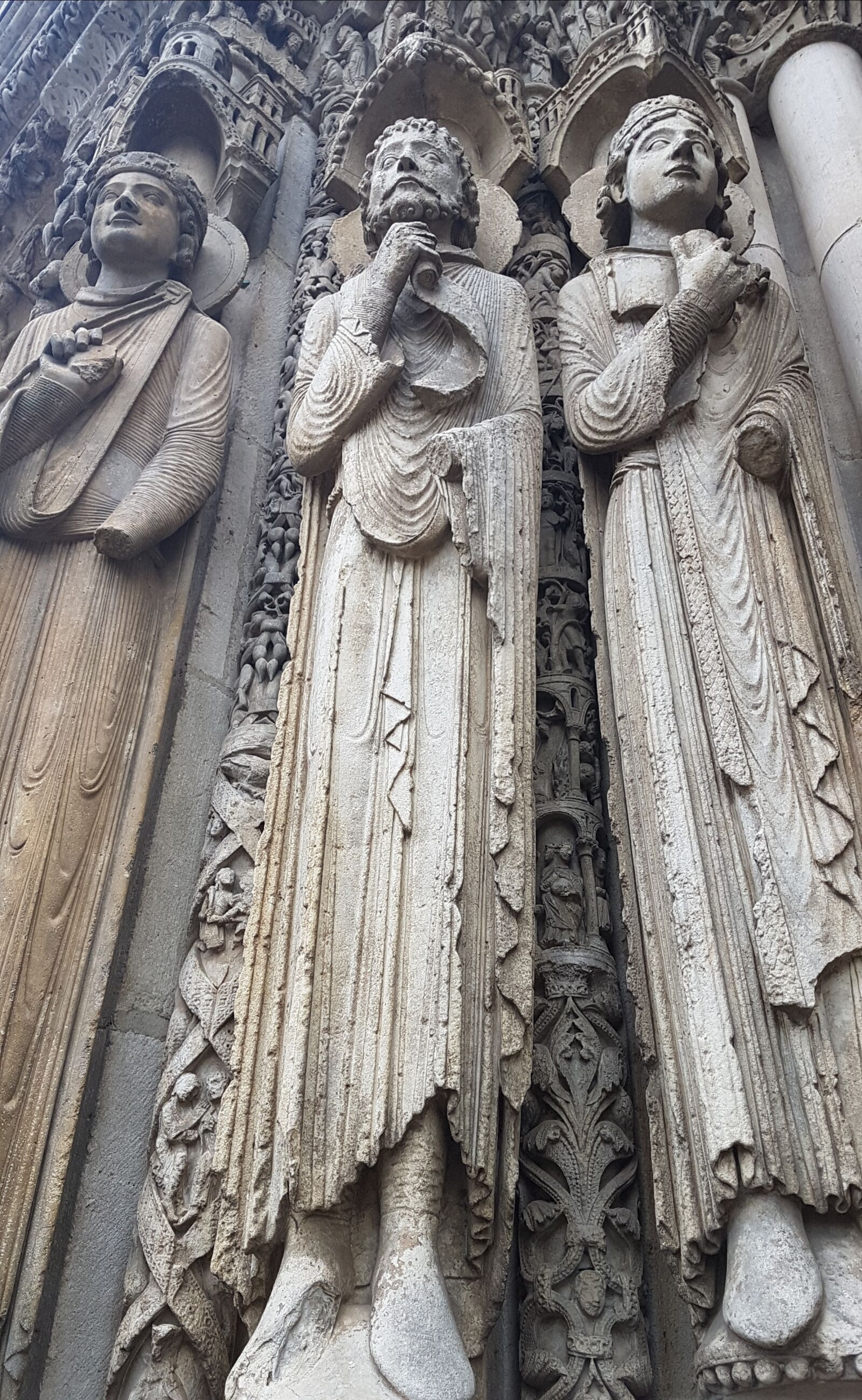 Samsung Galaxy S7 Edge sample photo. Chartres, cathedral, saints photography