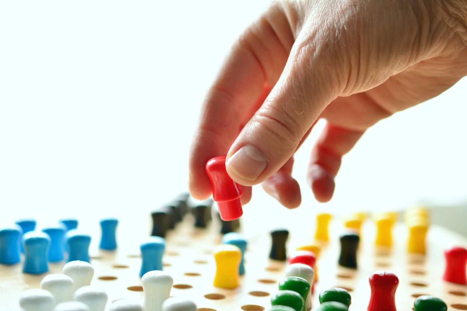 Nikon D5200 sample photo. Hand, game characters, halma photography